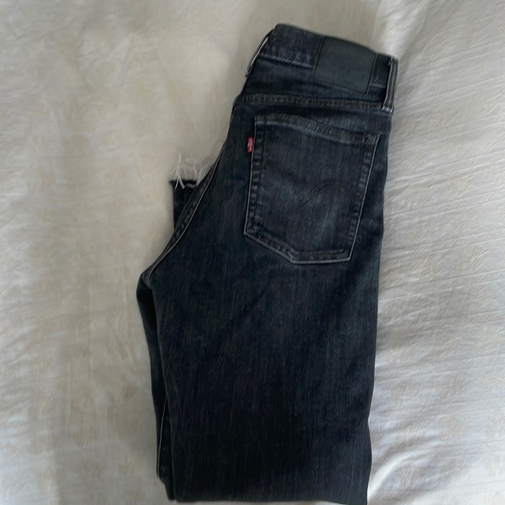 Levi’s wedgie straight jeans